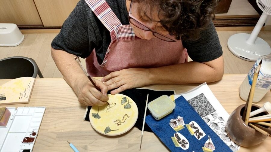 Osaka: Private Ceramic Painting Workshop - Starting at JR Teradacho Station