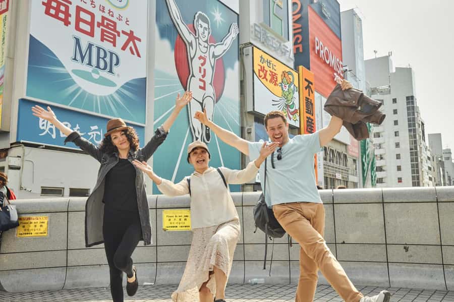 Osaka: Private Discovery Tour with a Local - Learning Osaka’s Trains and Subways