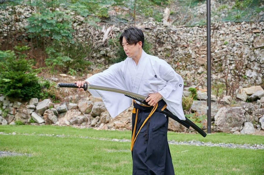 Osaka: Private Samurai Experience - Train with Sword Master - Key points to know before booking
