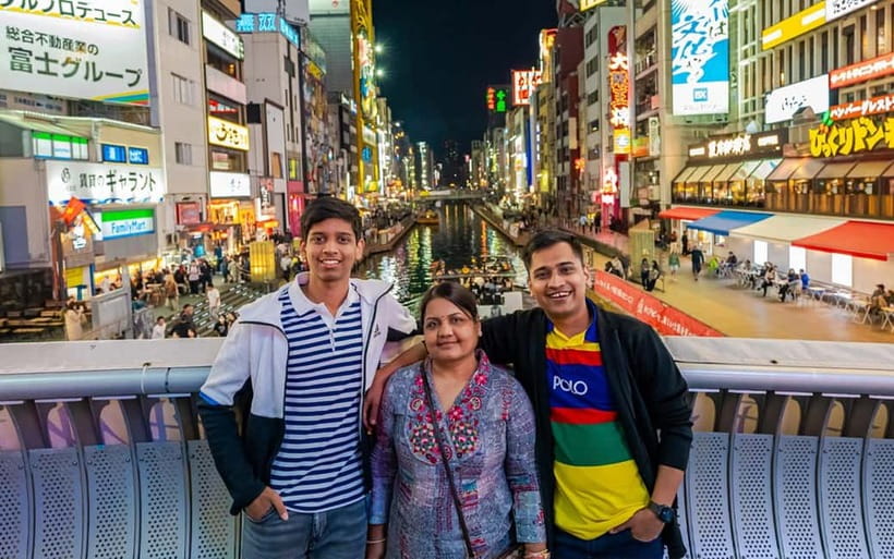 Osaka: Private Vibrant Nighttime Photoshoot (Dotonbori) - The Glico Sign and the Dotonbori canal