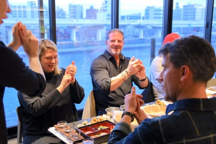 Osaka: Roll and Authentic Sushi Making Class in Dotonbori - The Opening Quiz and Sushi Story