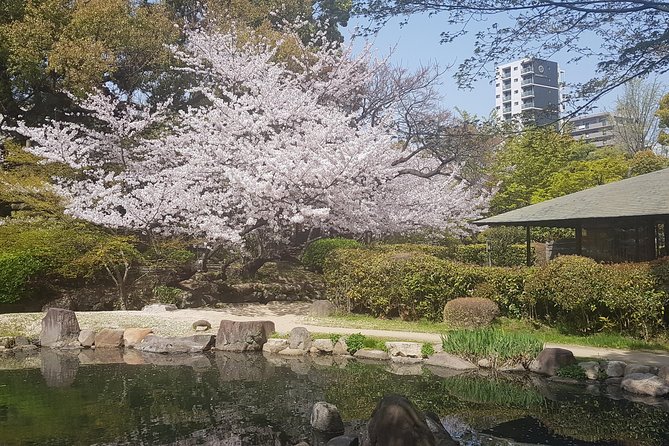 Osaka’s Best and Brightest: Private Full-Day Tour by Vehicle - Kuromon Market is a quick sensory stop