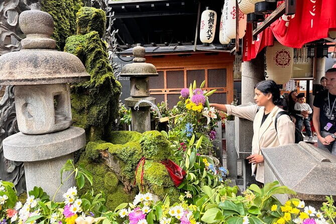 Osaka's Secret Adventures: Daruma Magic and Minoh Falls - Ryuanji Temple and Bentendo