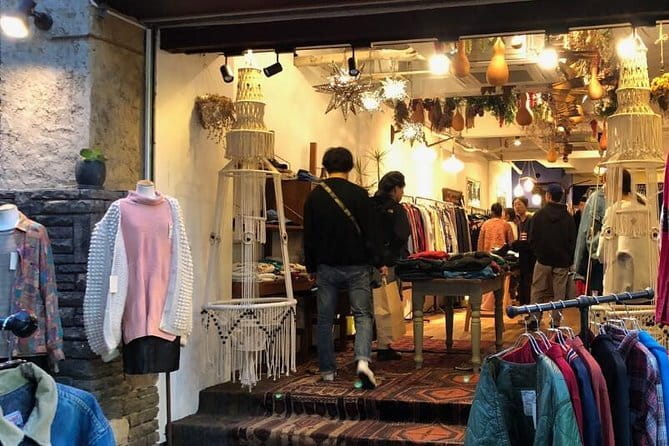 Osaka's Secret Adventures: Daruma Magic and Minoh Falls - What the guide adds