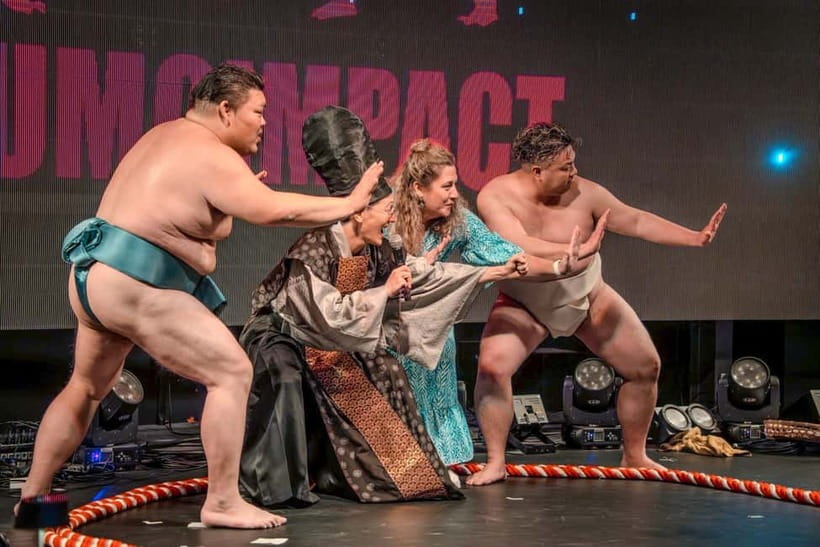 Osaka:SUMO BEATS SHOWCASE: Taiko Drum and Wagyu burger! - The audience challenge: fun, not a test of athletic skill