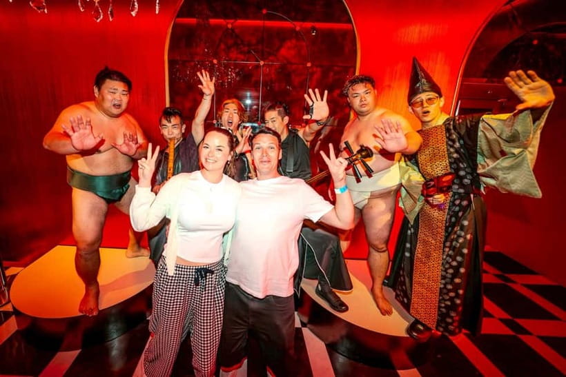 Osaka:SUMO BEATS SHOWCASE: Taiko Drum and Wagyu burger! - The host, DJ, and band keep it moving