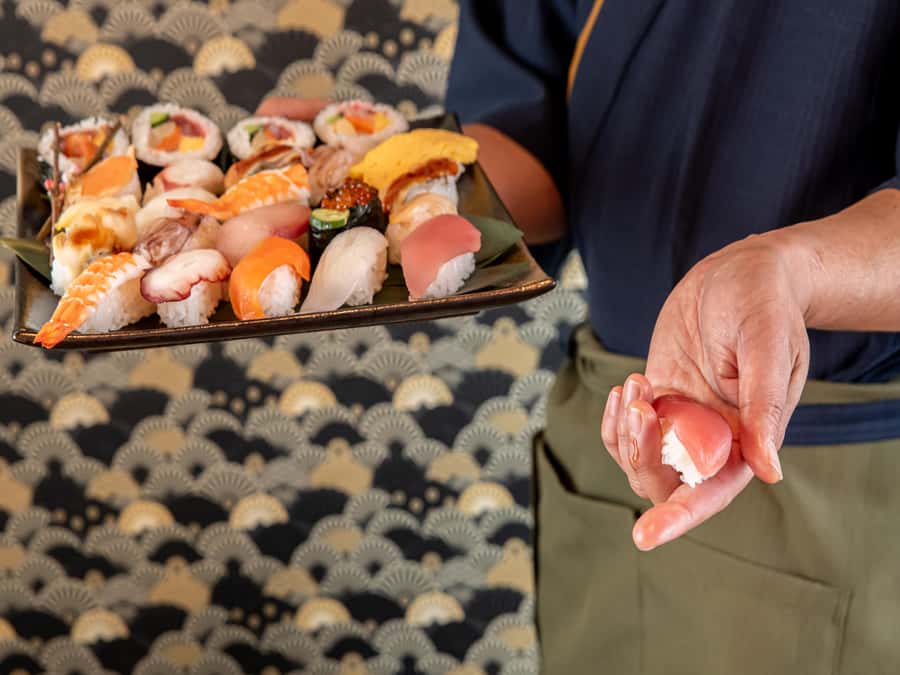 Osaka: Sumo Show & Experience w/ Optional Kimono & Hot Pot - Who gets the most value from the $77 ticket