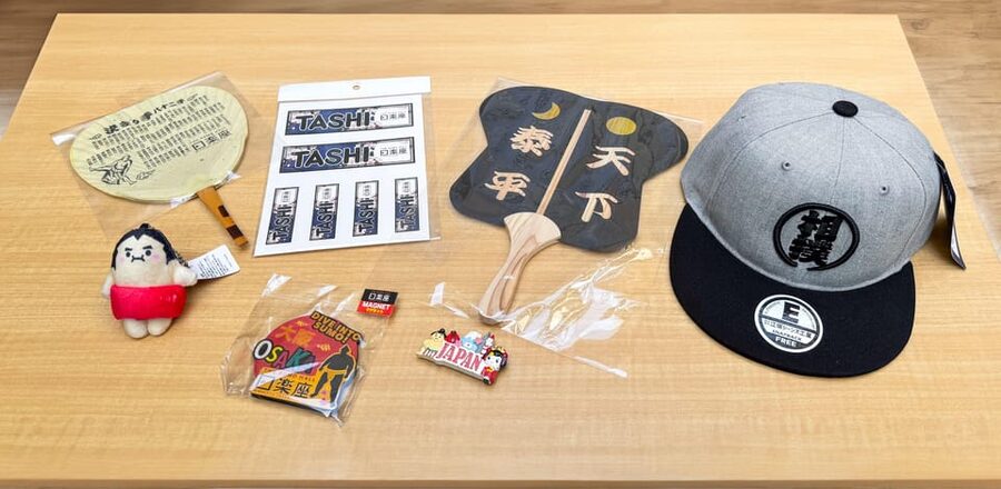 Osaka: Sumo Stage Show with Bento or Snack + Fight & Photo - Audience Participation and the Sumo Challenge
