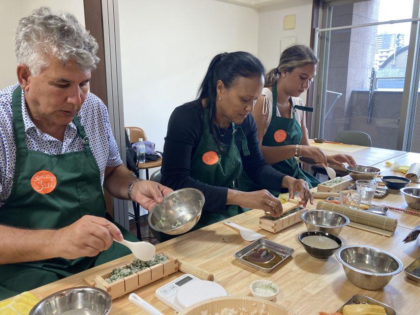 Osaka: Sushi Class in Dotonbori - Food, Dashi, and a Meal at the End