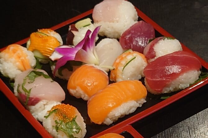 Osaka Sushi Cooking Class "Learn here and make it at home" - Making Osaka sushi you can repeat at home
