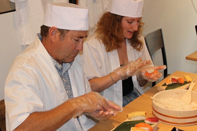 Osaka Sushi Making Experience - Who should book this experience?