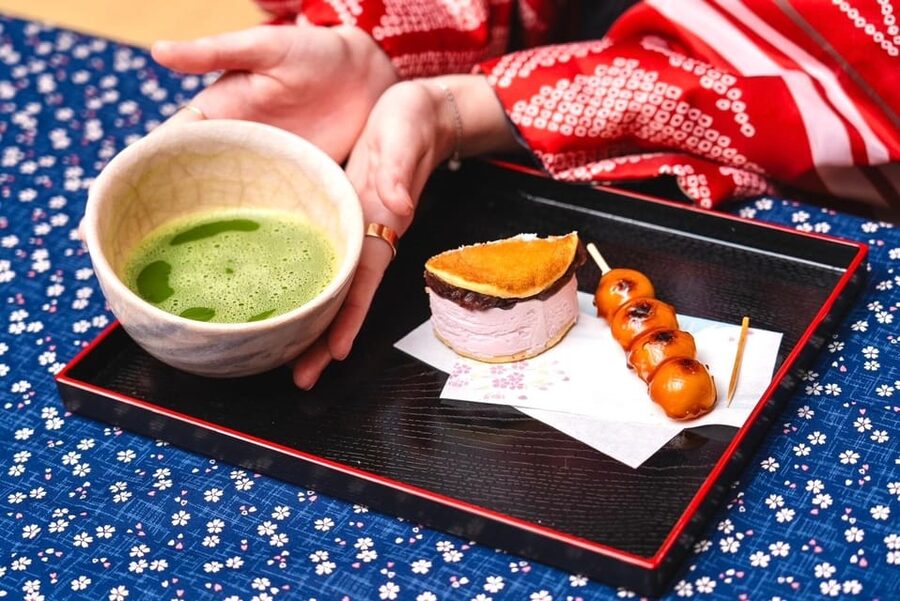 Osaka Temple Head Spa &Matcha Facial – Refresh & Glow〈90min〉 - Incense, bells, and the first quiet pause