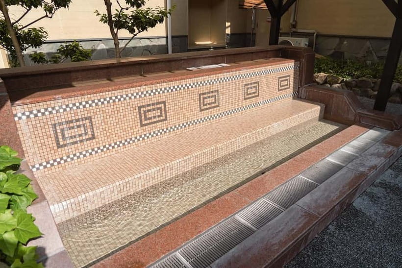 Osaka: Tennen Onsen Naniwa-no-Yu, the famous hot spring spa - Is it suitable for a first onsen visit?