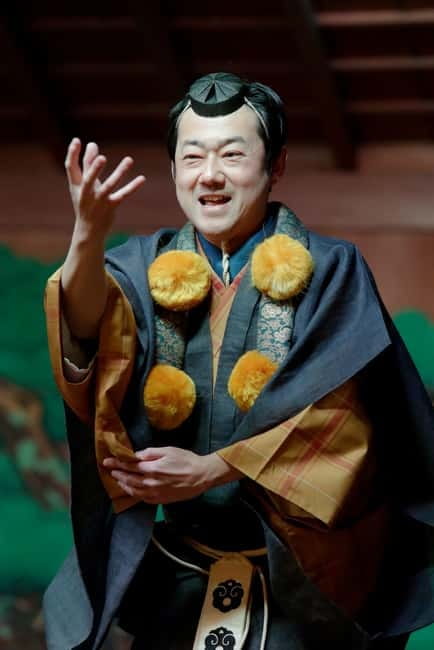 Osaka Traditional Performing Arts Heritage Night - Kyogen adds humor to the formal program