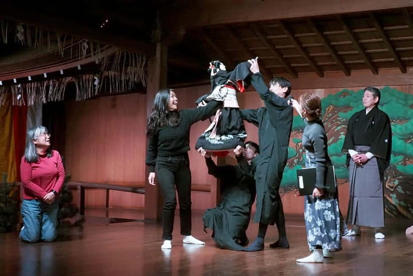 Osaka Traditional Performing Arts Heritage Night - Who will get the most from the $32 price