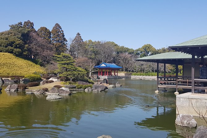Private Car Full Day Tour of Osaka Temples, Gardens and Kofun Tombs - Sumiyoshi Taisha shows a different Japan