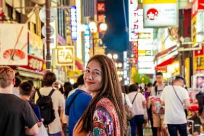 Private Vibrant Night Photoshoot Experience in Osaka (Dotonbori)