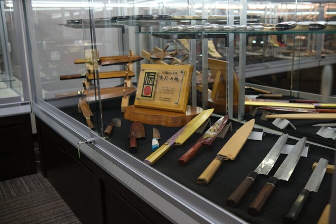 Sakai - Knife Factory and Craft Walking Tour - Who will get the most from this tour?