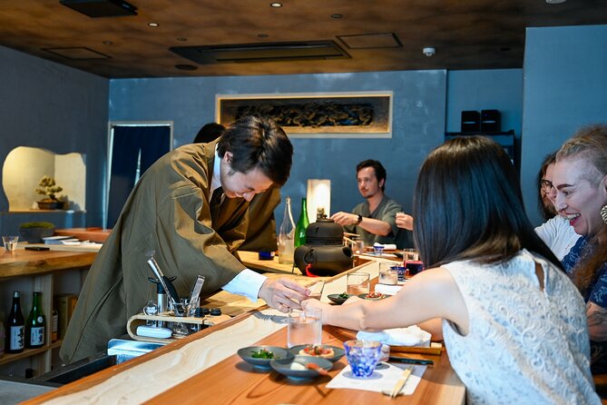 Sake "Omakase" in Osaka : Guided Tasting by a Active Sake brewer - Meeting Yuki, the brewer behind the tasting