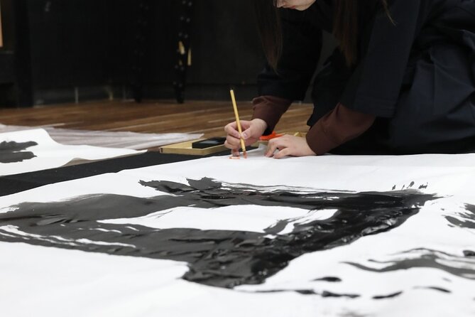 Samurai Calligraphy:Final brushstrokes of a lifetime before a War - The samurai setting without a full costume rental