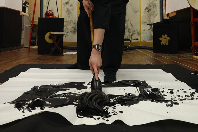 Samurai Calligraphy:Final brushstrokes of a lifetime before a War - Sixty minutes of Japanese shodo practice