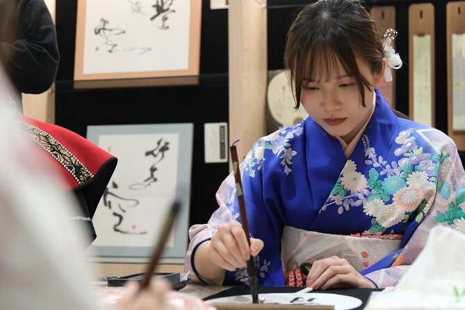 Samurai Show, Tea Ceremony, Japanese Traditional Activities - Calligraphy and a useful souvenir