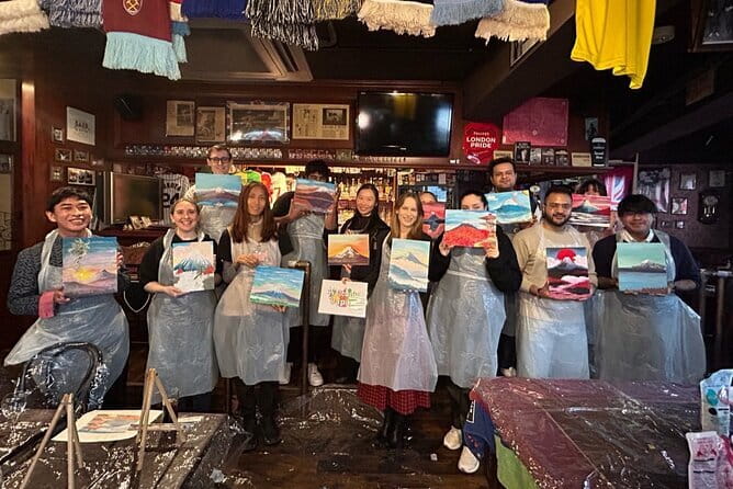 Seasonal Japanese Culture Osaka Paint and Wine Experience - A creative afternoon in Shinsaibashi