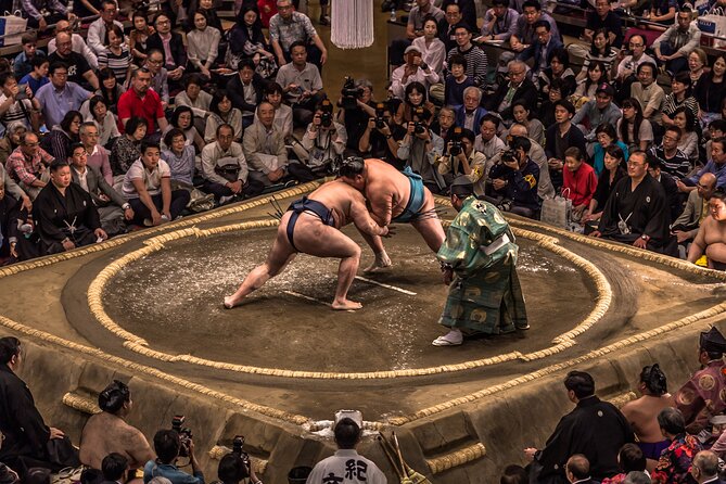 Sumo Tournament Experience in Osaka - Why the March basho matters in Osaka