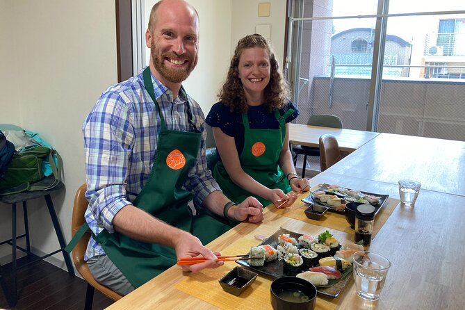 Sushi Class in Osaka Dotonbori - Making Osaka sushi in a small Dotonbori room