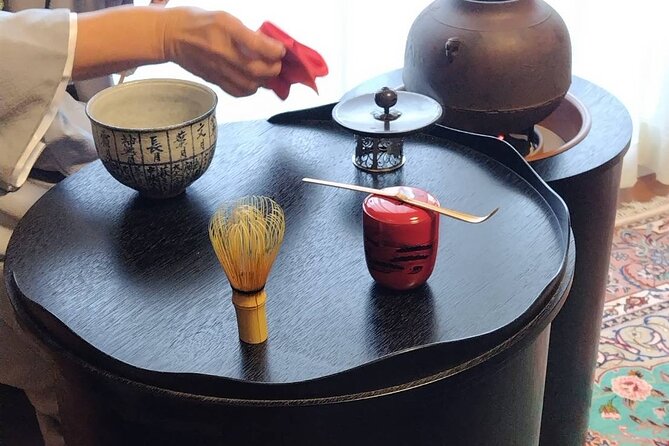 Tea ceremony experience in Osaka with a small group - Why this small Osaka tea ceremony works for beginners