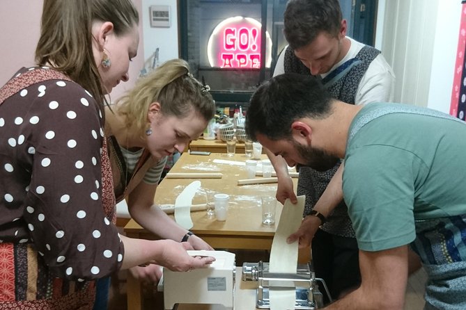 Three Types of Ramen Cooking Class in Osaka - Salt ramen with pork, bean sprouts, and seaweed