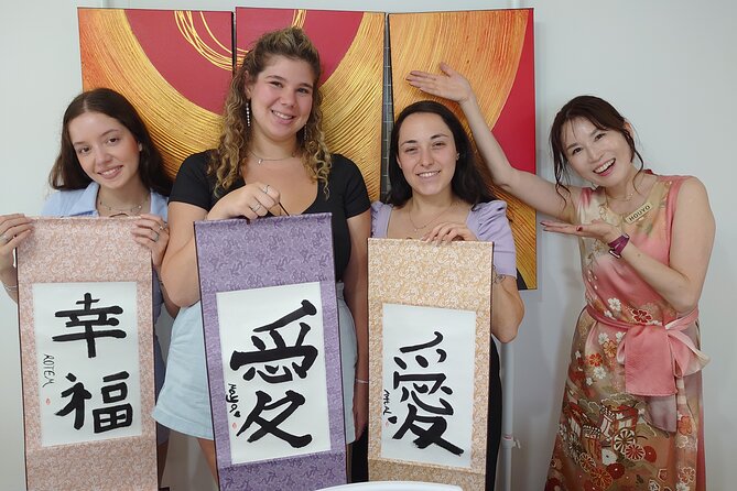 Traditional Calligraphy Experience near Dotonbori - Key points at a glance
