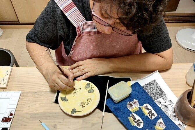 Tsumami Zaiku (Kanzashi) making Workshop in Abeno Osaka - Who will enjoy this workshop most?