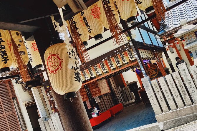 Ultimate Osaka Walking Tour: Castle, Dotonbori & Hidden Gems - Kuromon Market, Osaka’s food storehouse