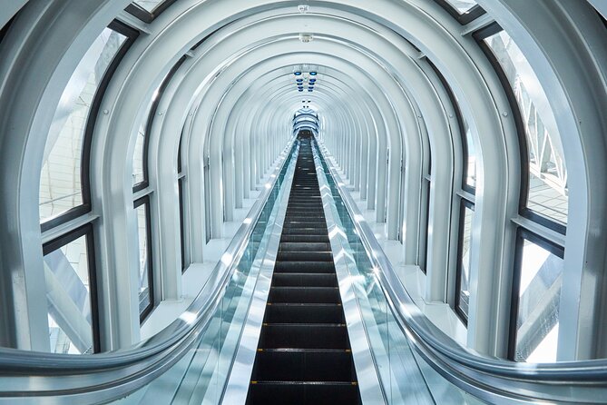 Umeda Sky Building & Kuchu Teien Observatory Ticket in Osaka - Who will enjoy this Osaka attraction most?