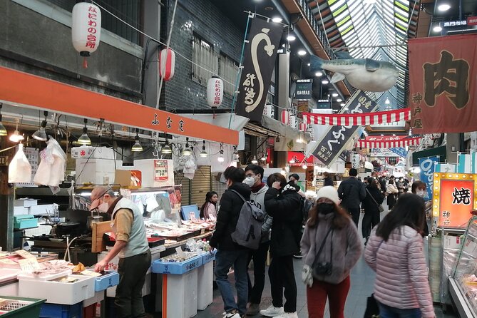 Walking Tour of Osaka's 5 Must-See Sights, with Ramen for Lunch - Kuromon Market and the food side of Osaka